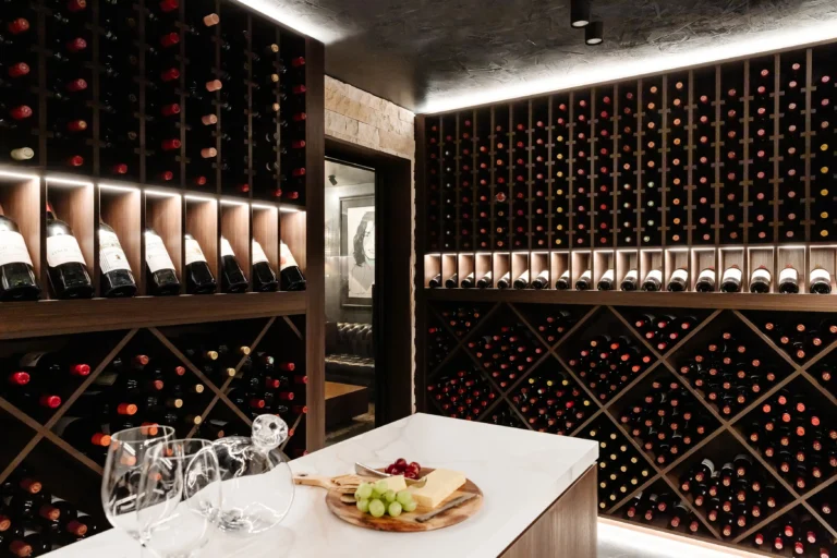 Avalon Beach Wine Cellar - ‘Windsor’